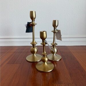 Elegant Gold Candle Holder Set